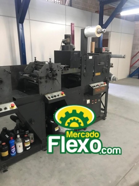 Flexográfica Etirama Superflexo 250mm, 5 cores + 1 verniz UV Flexográfica Etirama Superflexo 250mm, 5 cores + 1 verniz UV