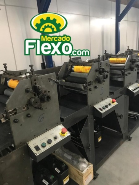 Flexográfica Etirama Superflexo 250mm, 5 cores + 1 verniz UV Flexográfica Etirama Superflexo 250mm, 5 cores + 1 verniz UV