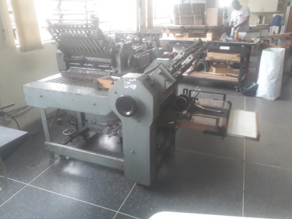 DOBRADEIRA STAHL TK 49
