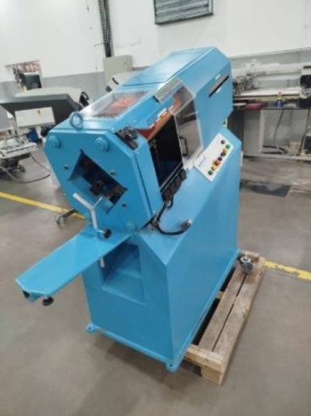 Máquina Troqueladora Automática Lombardi LH23