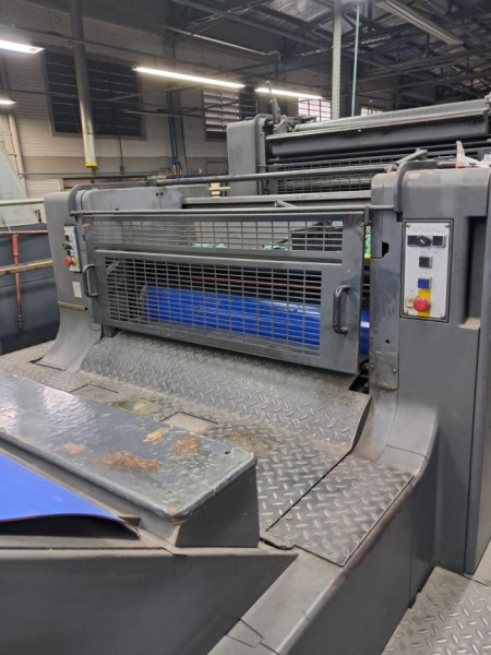 Heidelberg Speed Master CD 102 Z + L ( Verniz ) - 72X102cm Heidelberg Speed Master CD 102 Z + L ( Verniz ) - 72X102cm