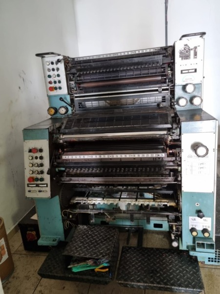 Vende-se Impressora Offset Man Roland 200 Vende-se Impressora Offset Man Roland 200