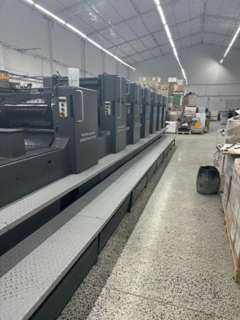 HEIDELBERG SM-72-6- P+L VERNIZ | 1994 | 221 milhões de impressões HEIDELBERG SM-72-6- P+L VERNIZ | 1994 | 221 milhões de impressões