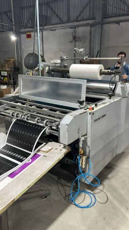 Laminadora Semi Automática  - SFML 920 A