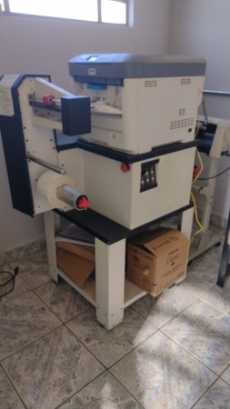IMPRESSORA DIGITAL VersaPress
