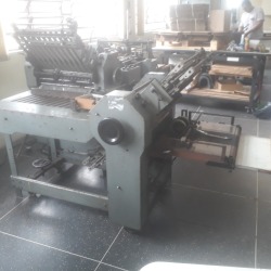 DOBRADEIRA STAHL TK 49